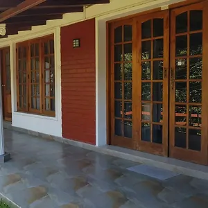 No.11 Uptown Econostay Homestay Kandy